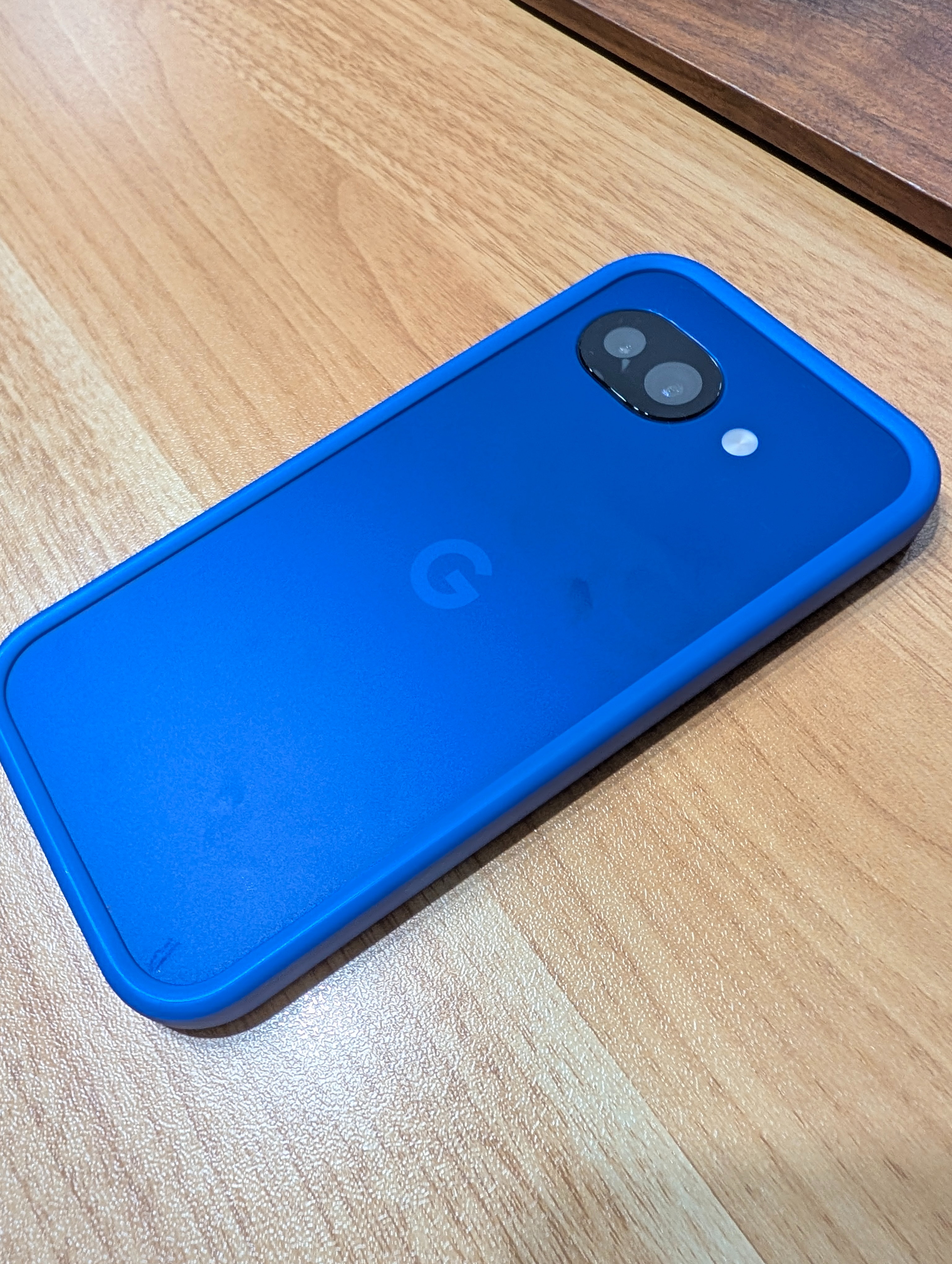 Pixel 10a Isai Blueの背面